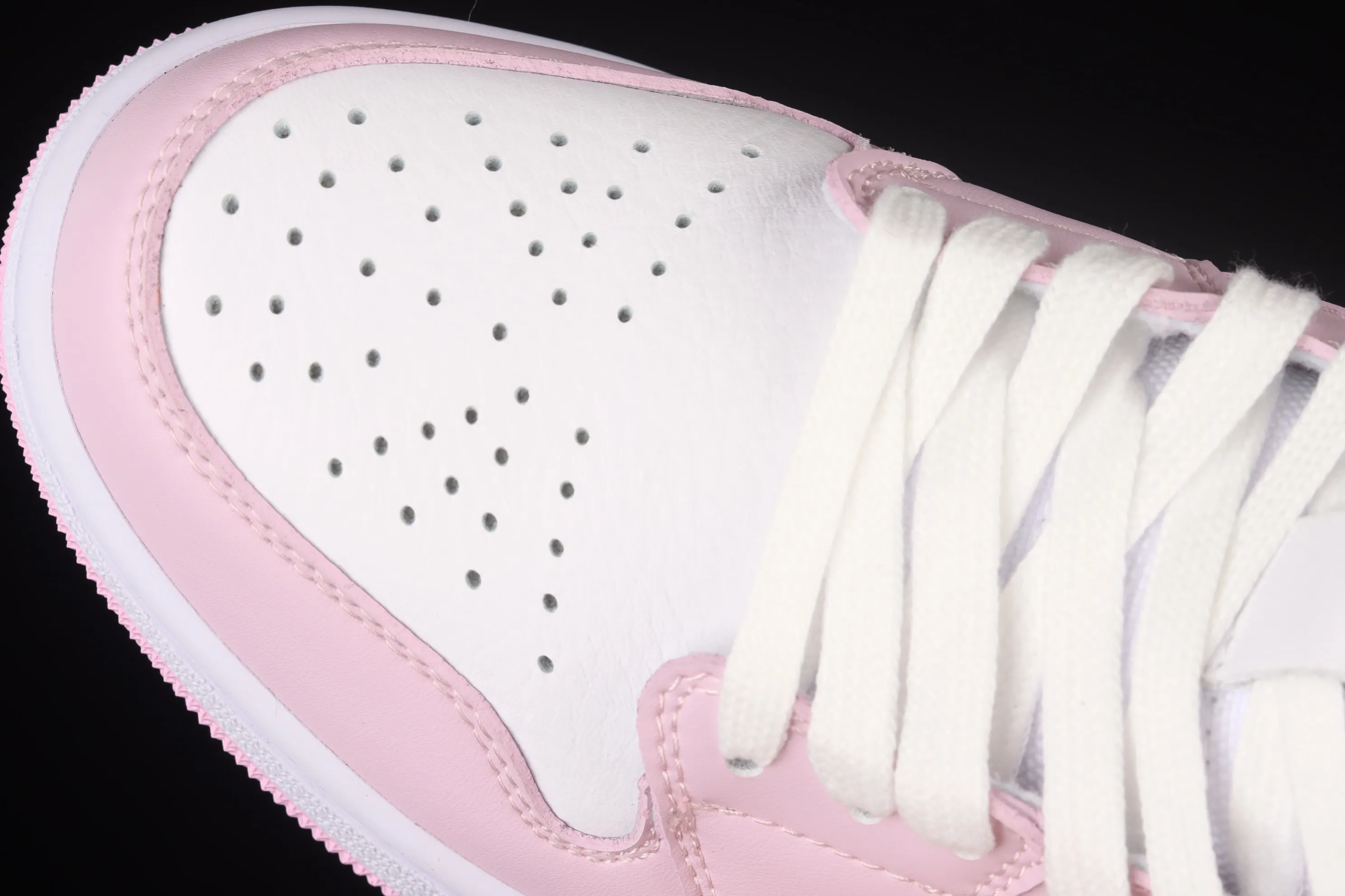 All categories Air Jordan Jordan series basketball shoes Air Jordan 1 Mid Z version Air Jordan 1 Mid "Valentine’s Day" AJ1 Joe 1 Valentine’s Day Chinese basketball shoes DR0174-500